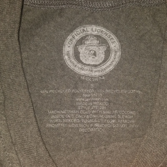 Vintage Smokey the Bear T-shirt - Picture 4 of 4